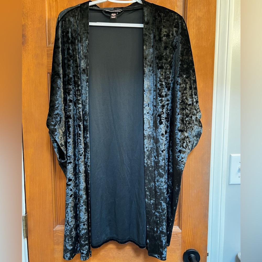 VS kimono